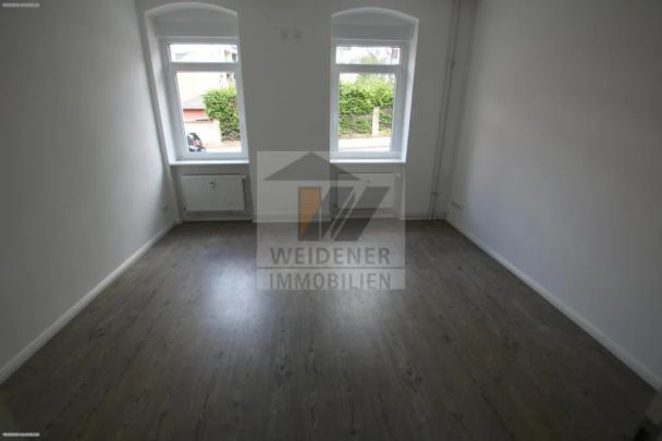 Moderne 2-Raum Erdgeschosswohnung mit Balkon und Wanne! - Photo 1