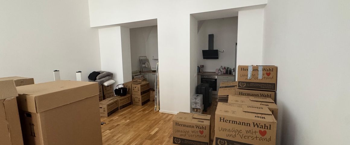 Elegantes Wohnen im historischen Kloster - Stilvolle 2 Zimmerwohnung mit Terrasse! - Photo 1