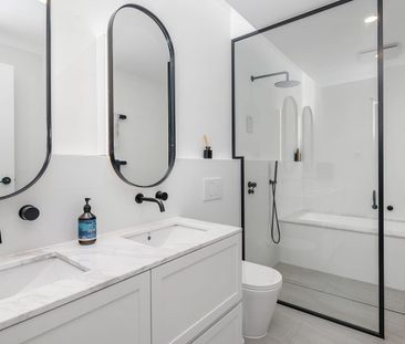 Victorian Splendour on the Park - Photo 5