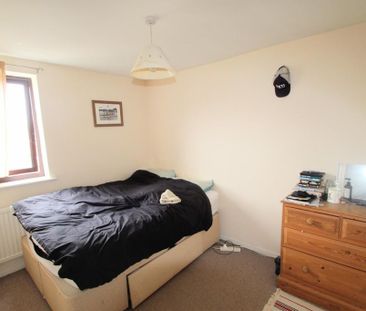 2 bedroom maisonette to rent - Photo 6
