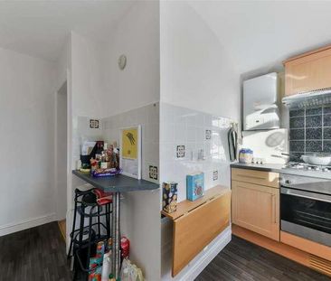 Hartfield Crescent, Wimbledon, SW19 - Photo 6