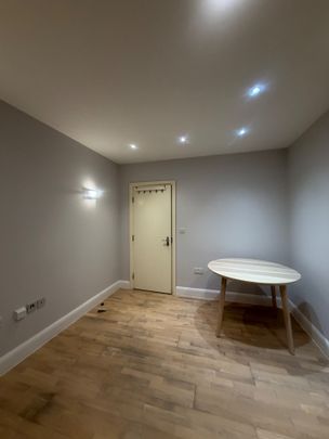 1 Bed Flat, Lancaster Road, EN4 - Photo 1