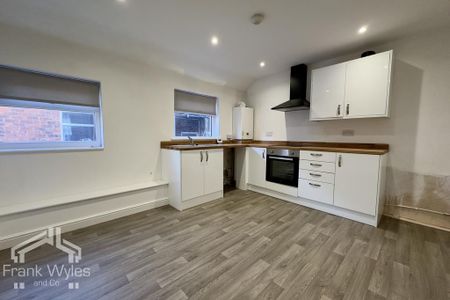 1 bedroom flat to rent - Photo 4