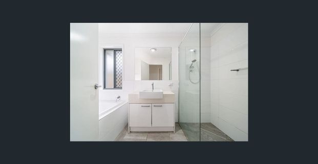 Modern Four Bedroom Home for Rent in Bli Bli - Photo 1