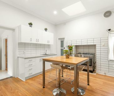 Charming 3-Bedroom Home in a Convenient Inner-City Location - Photo 4