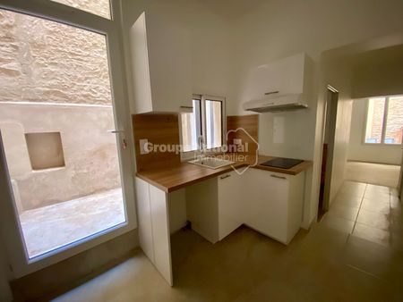 NIMES - ECUSSON, - Photo 2