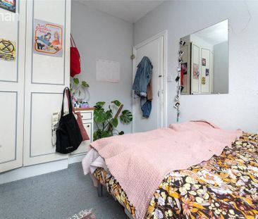 4 bedroom terraced house to rent - Photo 5