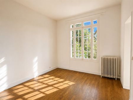 Tout savoir sur cette maison à Bougival - Photo 4