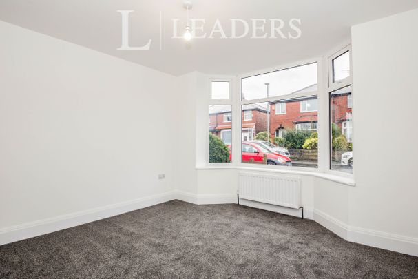 3 bedroom house to rent Wordsworth Avenue, Droylsden, Manchester, Greater Manchester, M43 - Photo 1