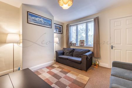 Everton Drive, Stanmore, HA7 - Photo 2