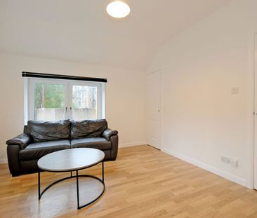 1 Bed Flat, Walker Lane, AB11 - Photo 3