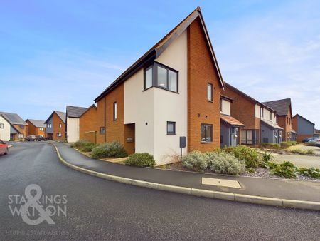 Reedcutters Avenue, Brundall, Norwich - Photo 4