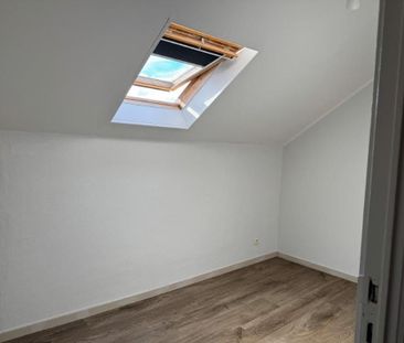 Landelijk gelegen, pas volledig gerenoveerde, woning. - Photo 4