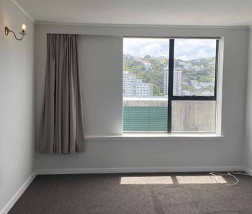 1 bedroom, Thorndon - Photo 2