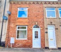 2 BEDROOM House - Mid Terrace - Photo 1