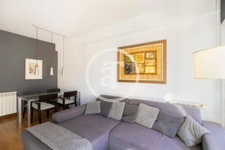 Piso de alquiler en Carrer de la Reina Amàlia, El Raval - Photo 4