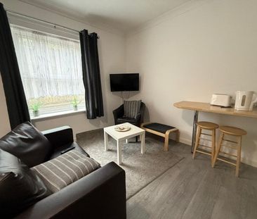 Bridge Terrace, Southampton - Photo 4