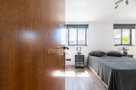 Moradia T3+1 em Lisboa - Photo 2