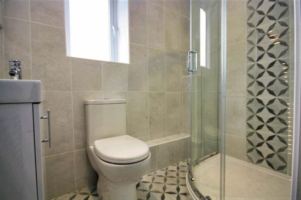 2 bedroom semi-detached house to rent - Photo 1
