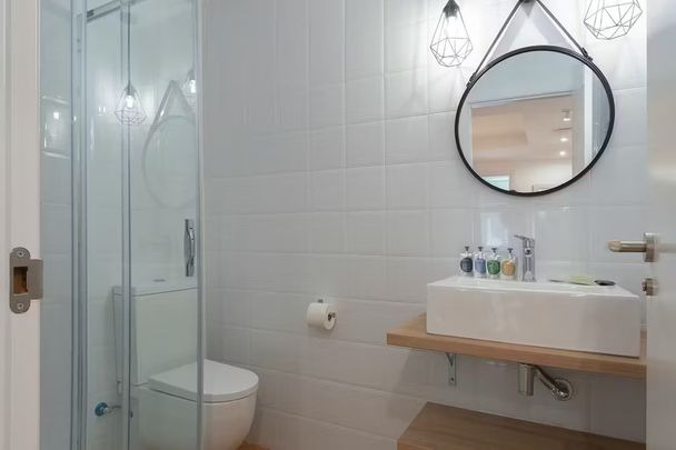 Calle Ribera, Valencia, Valencian Community 46002 - Photo 1