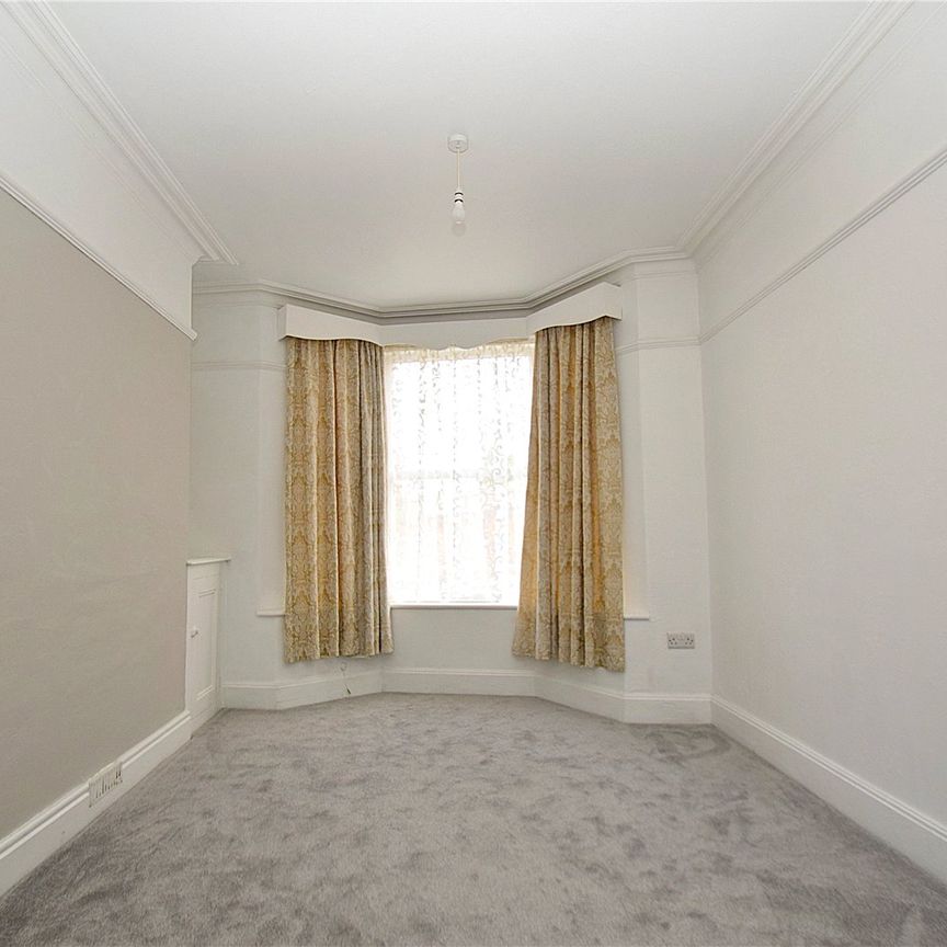 2 bed terraced house to rent in Trafalgar Street West, Scarborough, YO12 - Photo 1