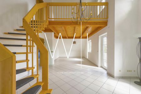 Lichtdurchflutete Maisonette-Wohnung mit gemütlichem Wohnflair - Photo 2