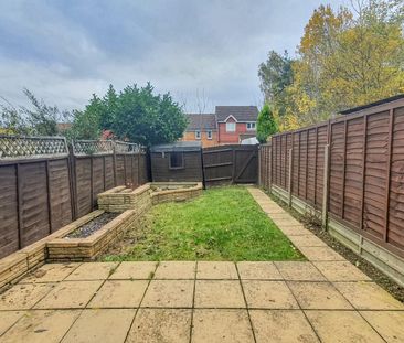 Badgers Close, Hertford - Photo 3