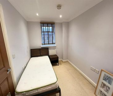 3 bedroom townhouse to rent - Photo 4