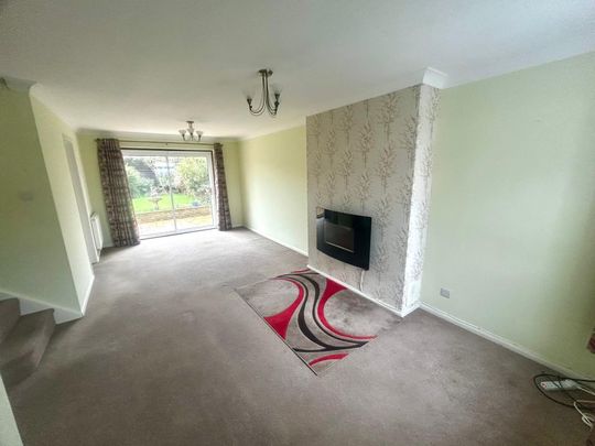 Redwood Road, Yeovil - Photo 1