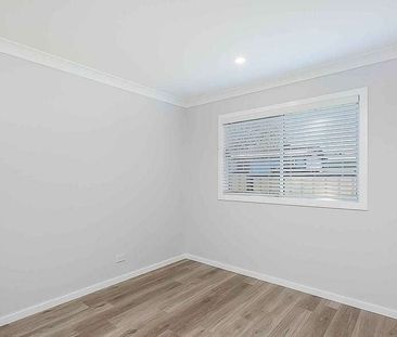 Well Designed Two Bedroom Home - Photo 3