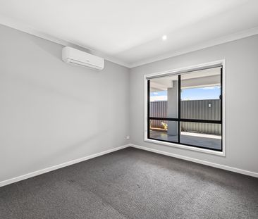 18 Martha Street, Nirimba QLD 4551 - House For Rent | Domain - Photo 2