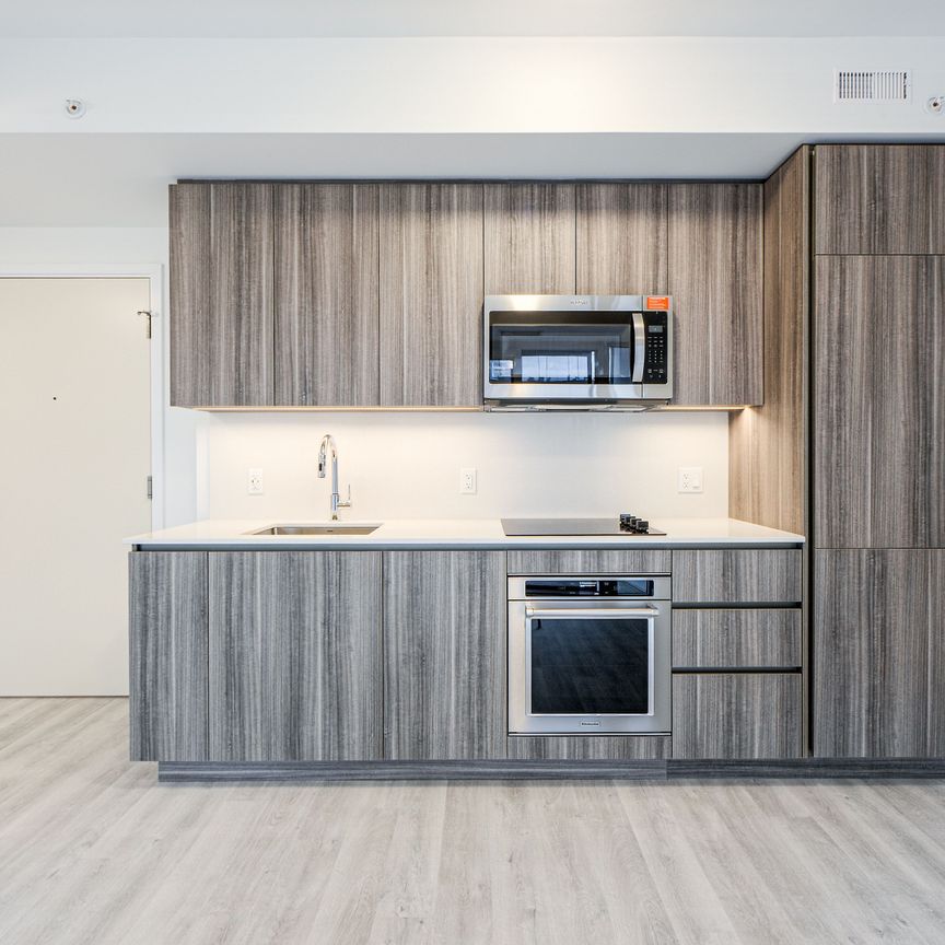 For Lease - 15 Richardson Street Unit# 1018, Toronto, Ontario - Photo 1