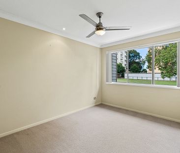 12/4B Herries Street - Photo 3