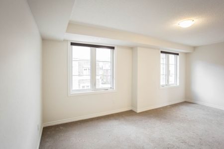 For Lease - 636 Evans Avenue Unit# 36, Toronto, Ontario - Photo 3