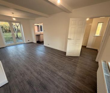 4 bedroom terraced house to rent - Photo 4