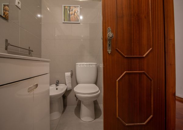 Apartamento T2 para Arrendamento em Localização Central – Coimbra, Vale das Flores