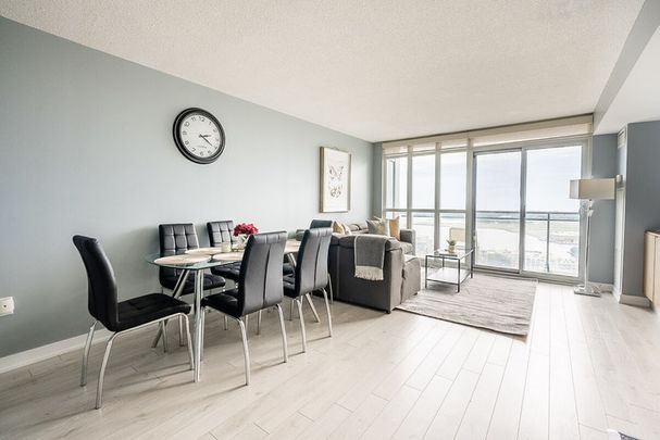 Iceboat Terrace - Photo 1