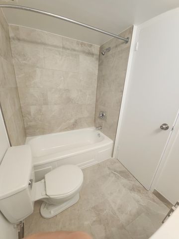 2300 Rue Saint Mathieu, #1803 - Photo 3