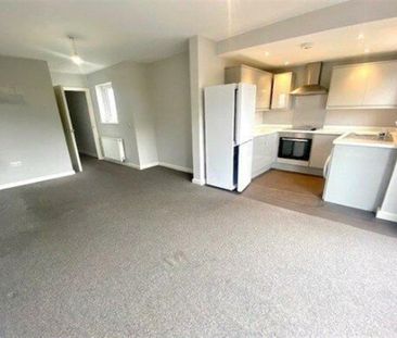 Burlington Mansions, SO15 - Photo 2