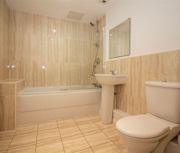 2 Bedroom Apartment - First Floor - Photo 6