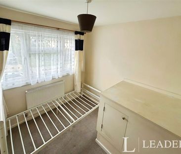 3 bedroom property to rent Spencers Croft, Harlow, CM18 - Photo 6