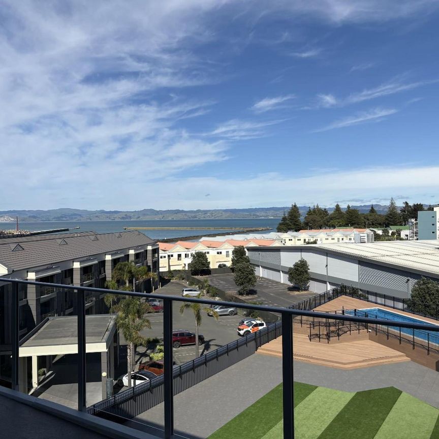 Apartment Living at its best - Photo 1