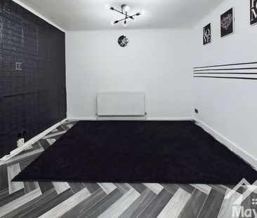 Briar Hill Close, Blackburn - Photo 4