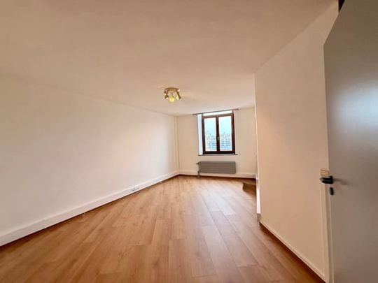 Appartement te huur - Photo 1