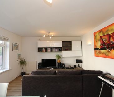 Hook Road, Surbiton - 2 bedrooms Property for lettings - Seymours - Photo 2