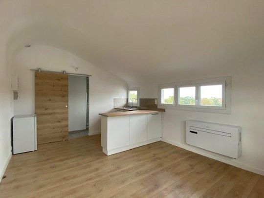 Appartement meublé à louer - 1 pièce - 22 m² - Photo 1