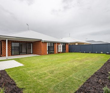 Spectacular Family Home in Great Location - Photo 2