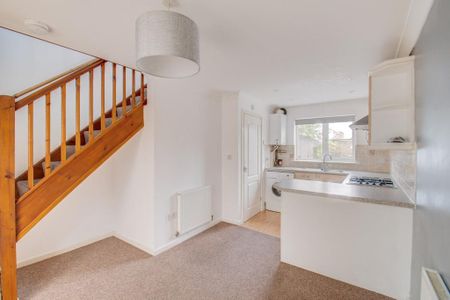 1 bedroom terraced house to rent - Photo 2