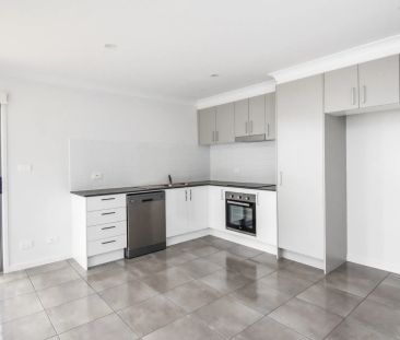 Modern Living and Low Maintenance! - Photo 6