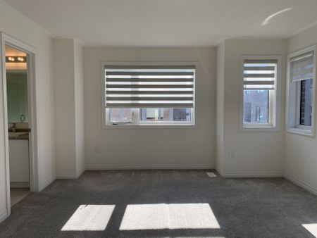 For Lease - 179 William Booth Avenue, Newmarket, Ontario - Photo 5